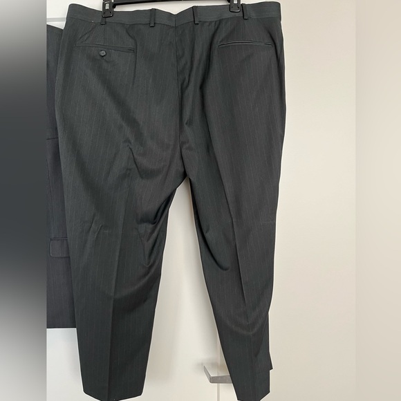 EUC-Petrocelli Men’s Suit-size 48R - Picture 7 of 12